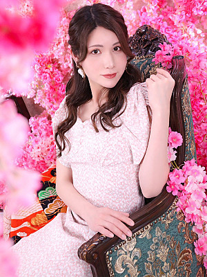 鮎川いずみ(25)