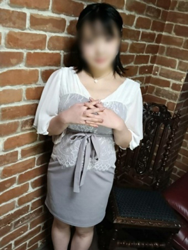 まりな(25)