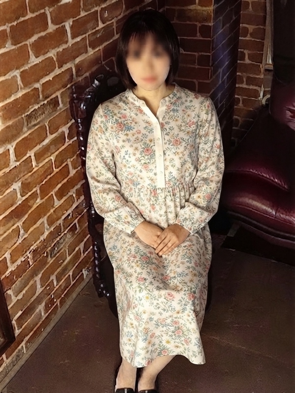 すう(24)