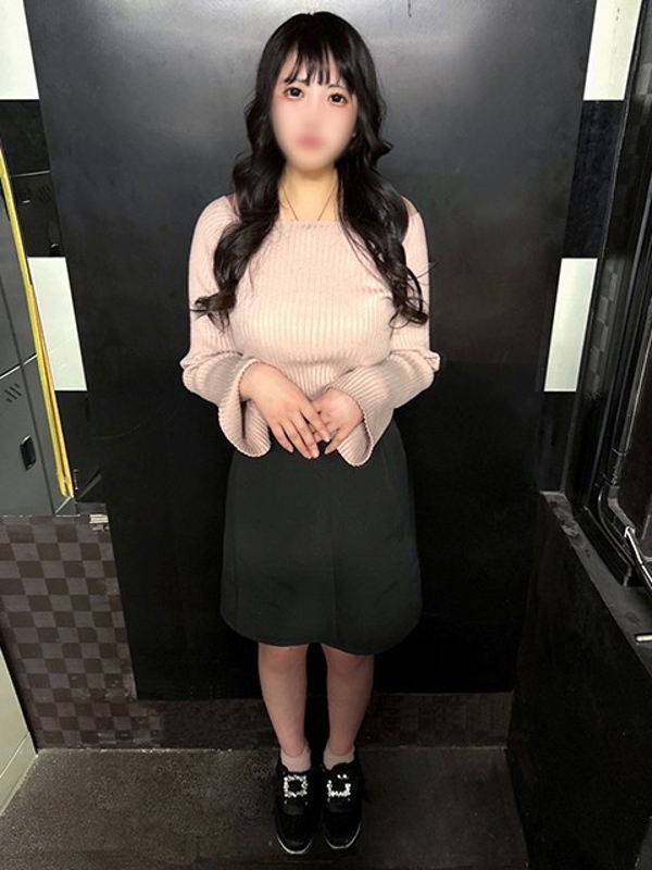 あい(20)