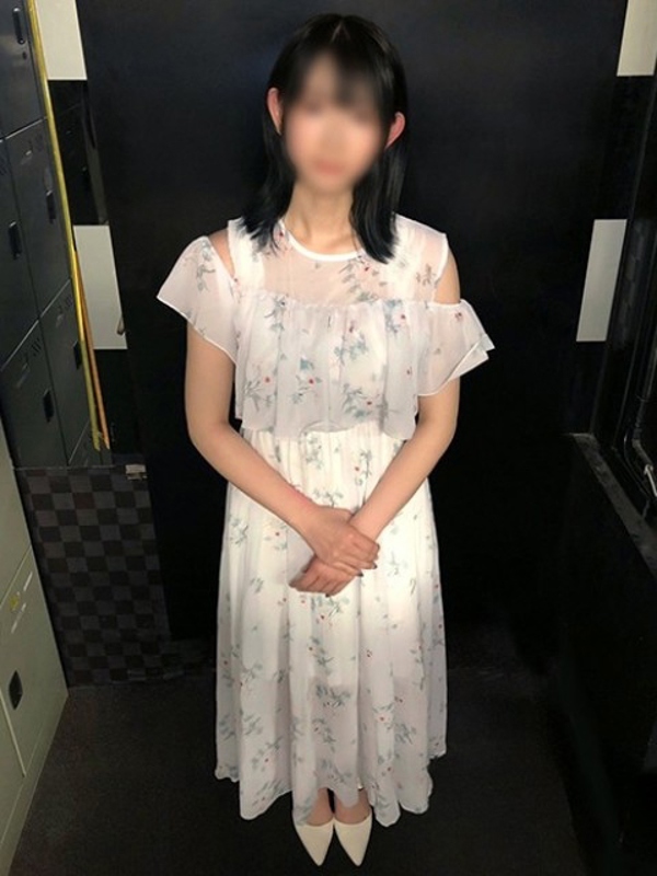 らら(24)