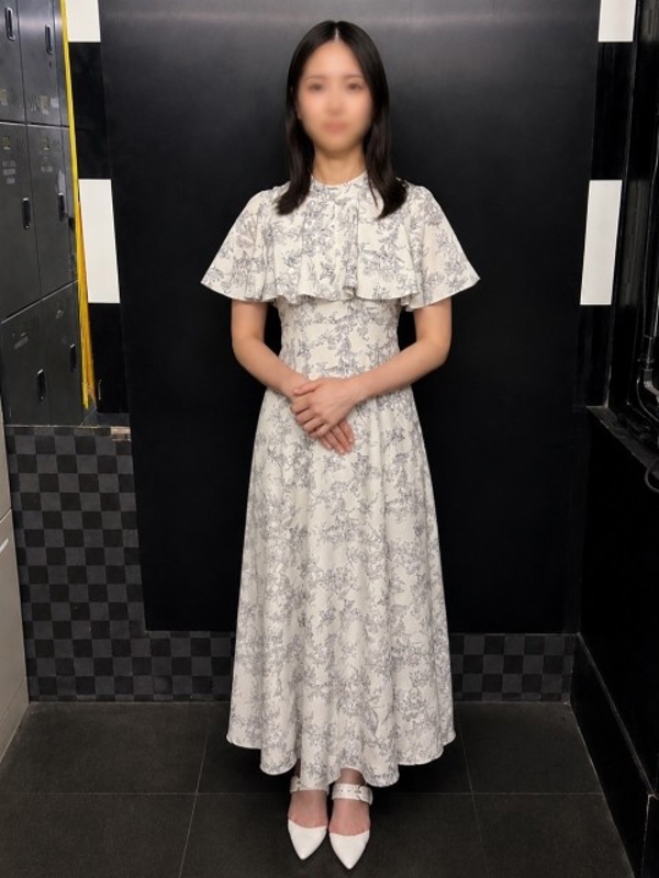 ゆり(26)
