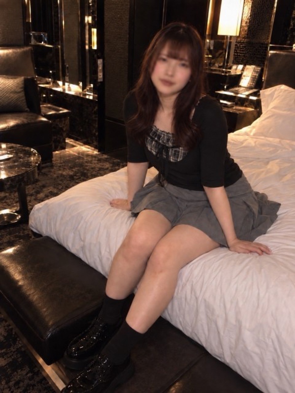 りり(26)