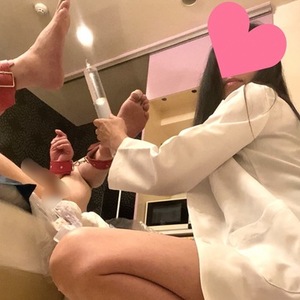 ボンデージと白衣を着て医療play👰 ♀❤