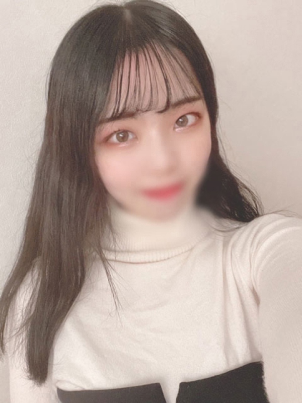 ももこ(22)