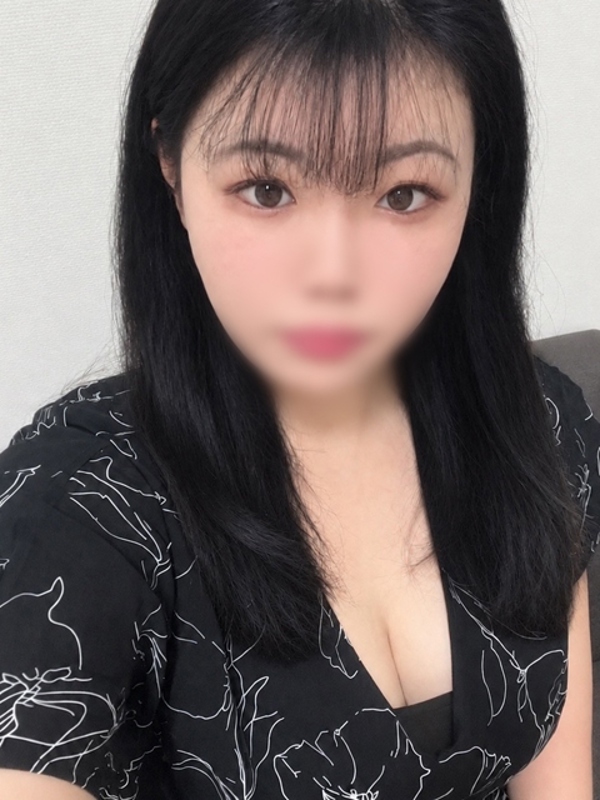 まい(22)