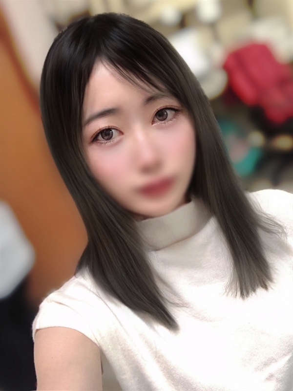 かのん(24)