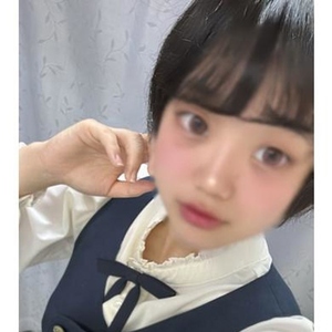 飯田　まりえ