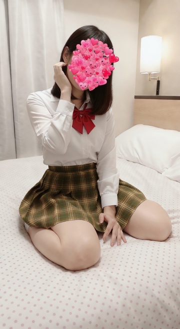 こんにちはー！ 最近暖かくなってきましたね?? 少し外歩くだ