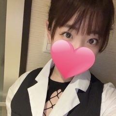 今日ありがとうございます♡  OLのコスプレしたんだ〜  沢