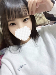 はじめまして  本日体験入店の綾鷹すすです！♡    よろし