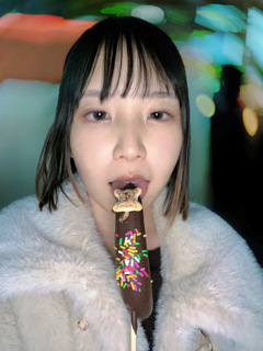 お仕事終わりに友達と新宿の夜カフェに行こう!と待ち合わせ