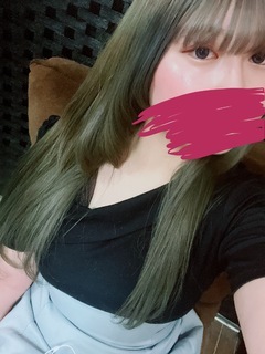 こんにちは〜！    佐治美和子です！    今日は夏くらい