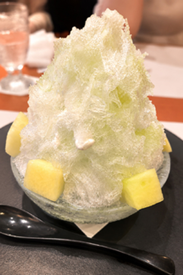 7月最終日  今日ものんびり元気に出勤しております♡  相変