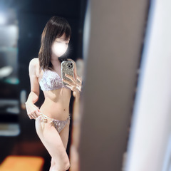 下着はTバックが多いですが、  紐も好きです、、、(,,•﹏