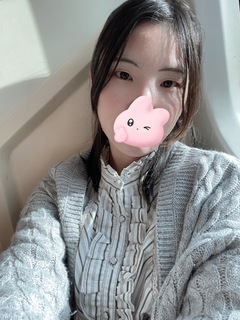 今日はお久しぶりの出勤中！  ただいま休憩中でまったり…