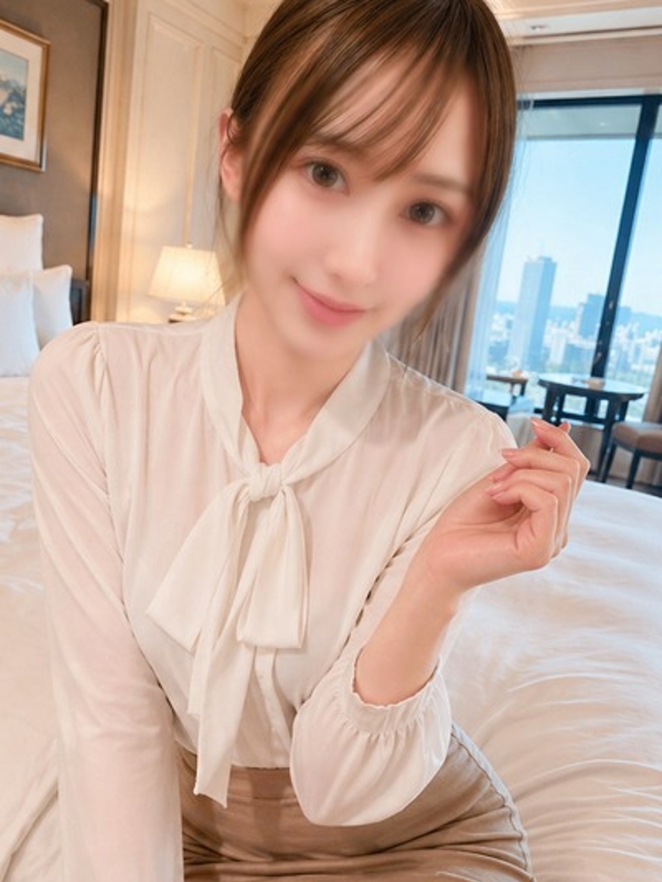 石神 まりな(24)