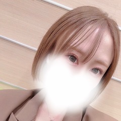 本日体験入店させて頂いております、まりなです  初めてのこと