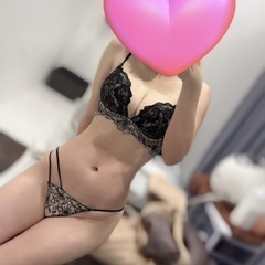 今日は凄くエッチな気分です♪  早くご主人様と濃密な時間を過