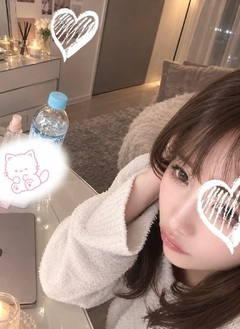 今日はお家でごろごろ