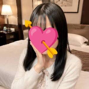 はじめまして！【白田　りん】です。  お店に足を運んでくださ