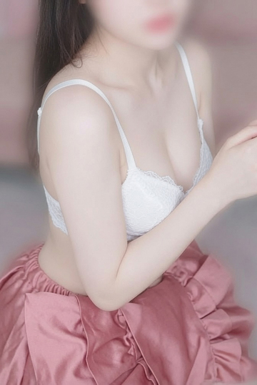桃瀬あみです♪ 体験入店3日目になりました♡ まだまだ未