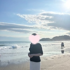 こんばんは〜！  なおです♡ 明日19時より出勤します！ ま