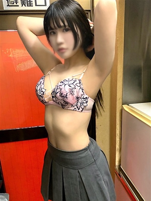 宇佐美　はるか(22)