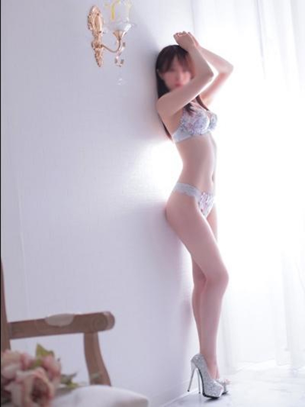 桐島　ゆりか(25)