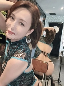 尻がデカすぎる😂