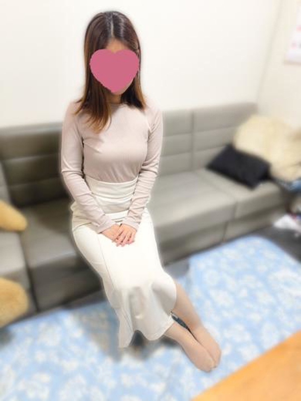 りん(27)