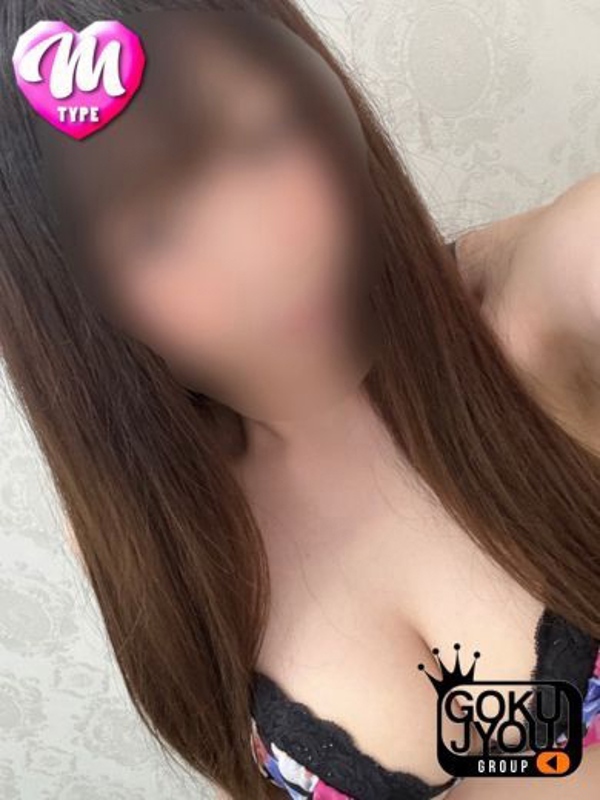 みい(29)