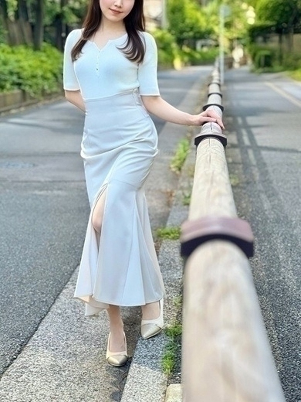 花咲けいこ(42)