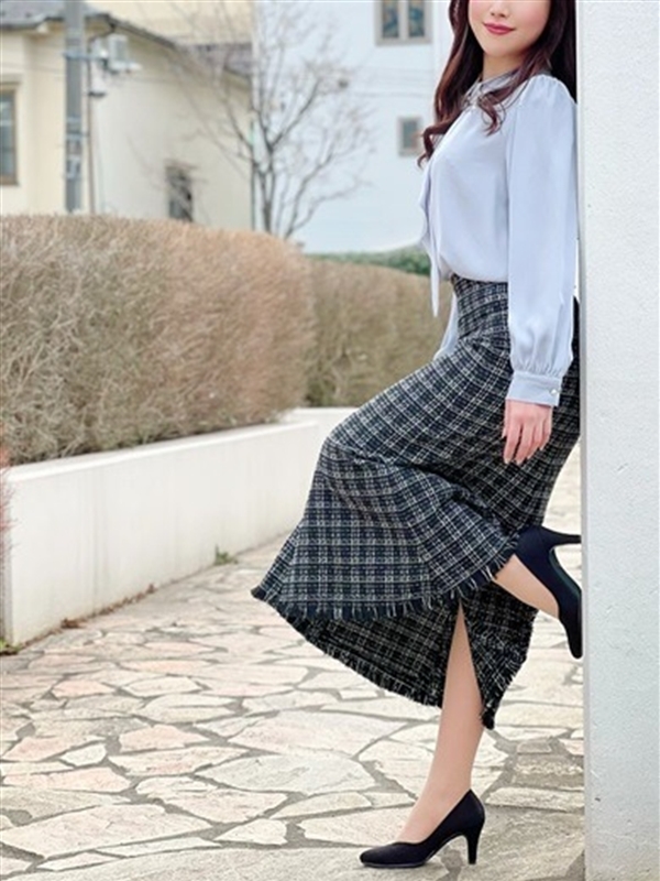 藤原るな(31)