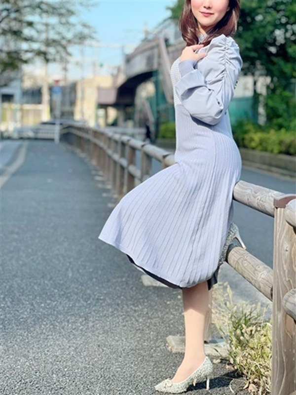 小澤ゆな(36)