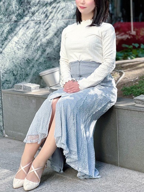高田なぎさ(38)
