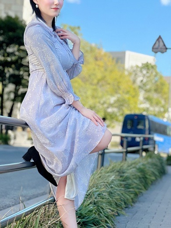 宮城ひろか(37)