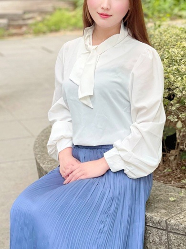 峰岸ゆり(36)
