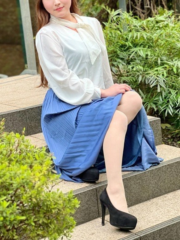 峰岸ゆり(36)