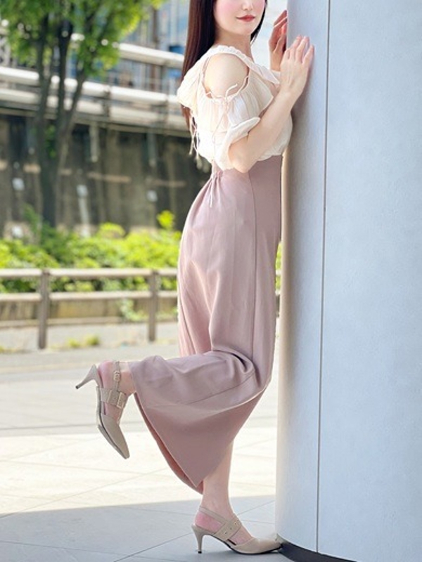 倉野かすみ(33)