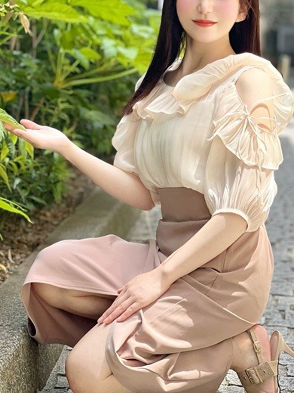 倉野かすみ(33)