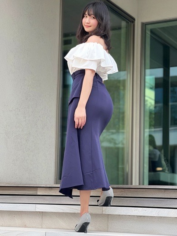 金井れみ(27)
