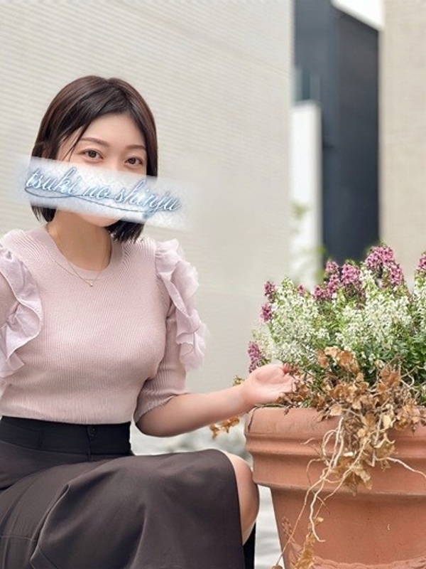 安田りさ(42)