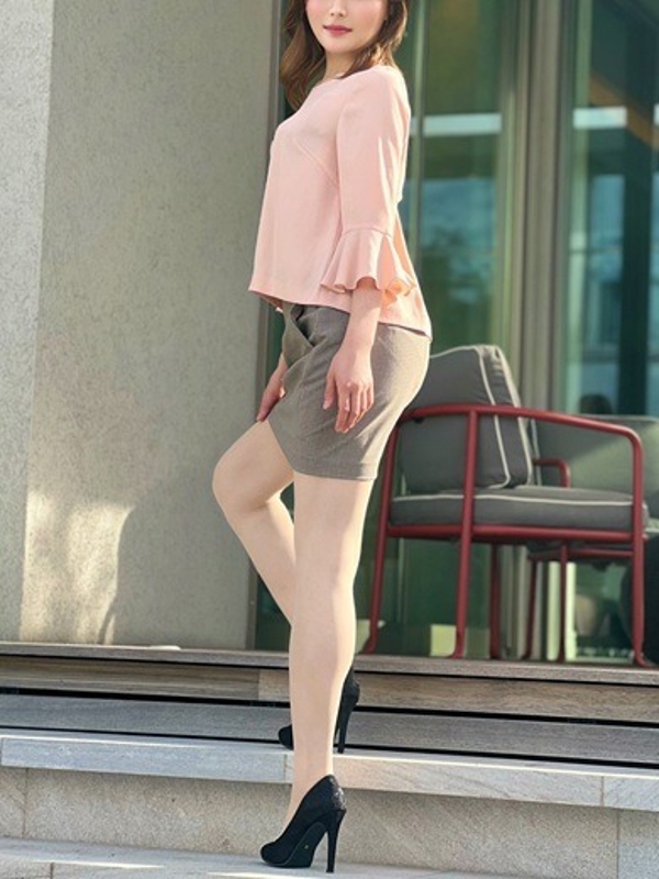 松浦さより(32)