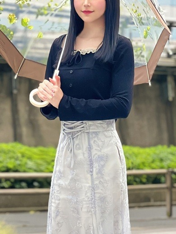 椎名みなみ(25)