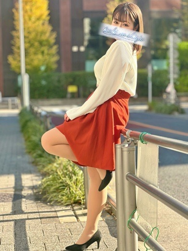 坂上かほ(33)