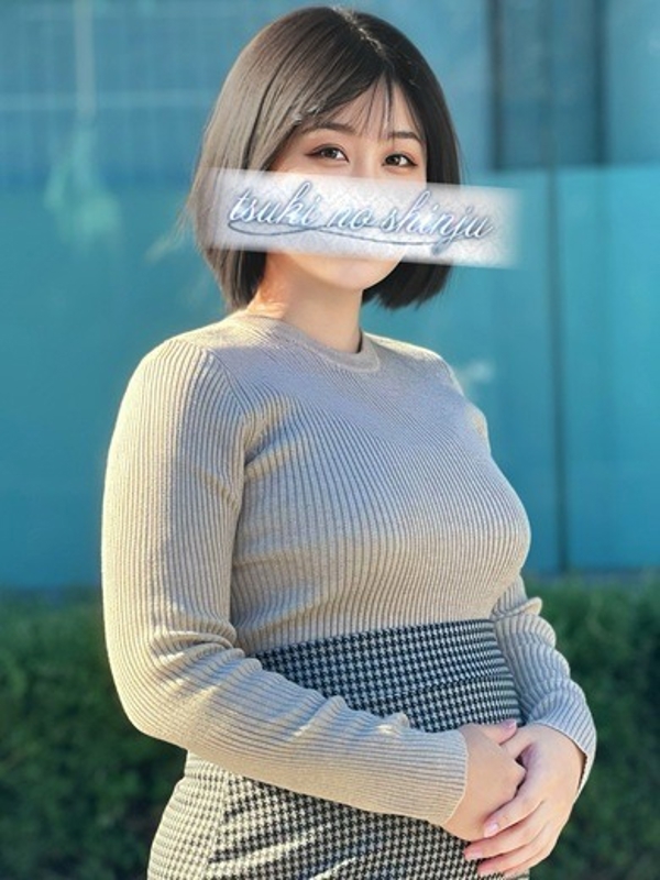 村山れいな(30)