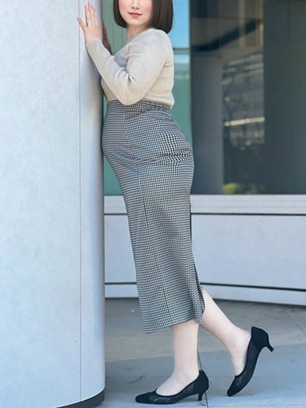 村山れいな(30)