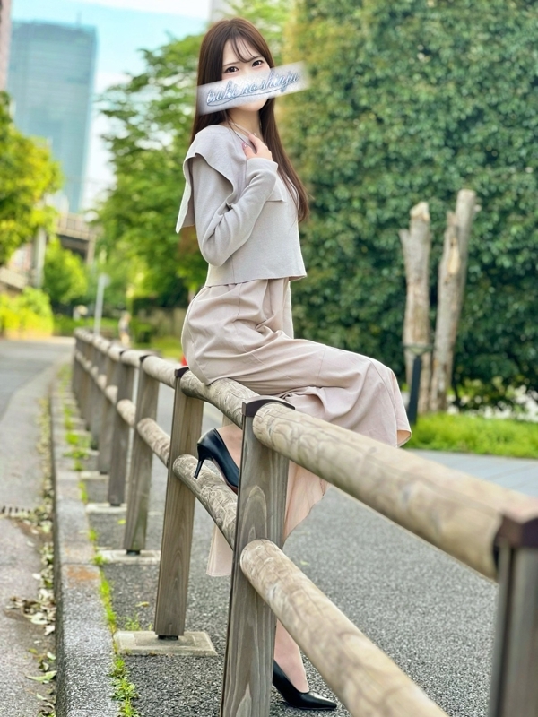 遠藤かれん(35)