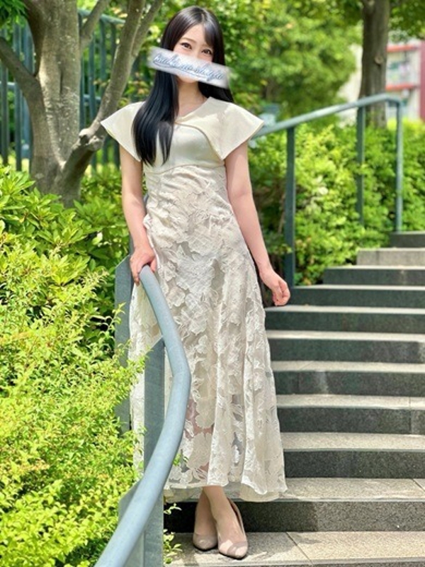 藤枝うたの(34)
